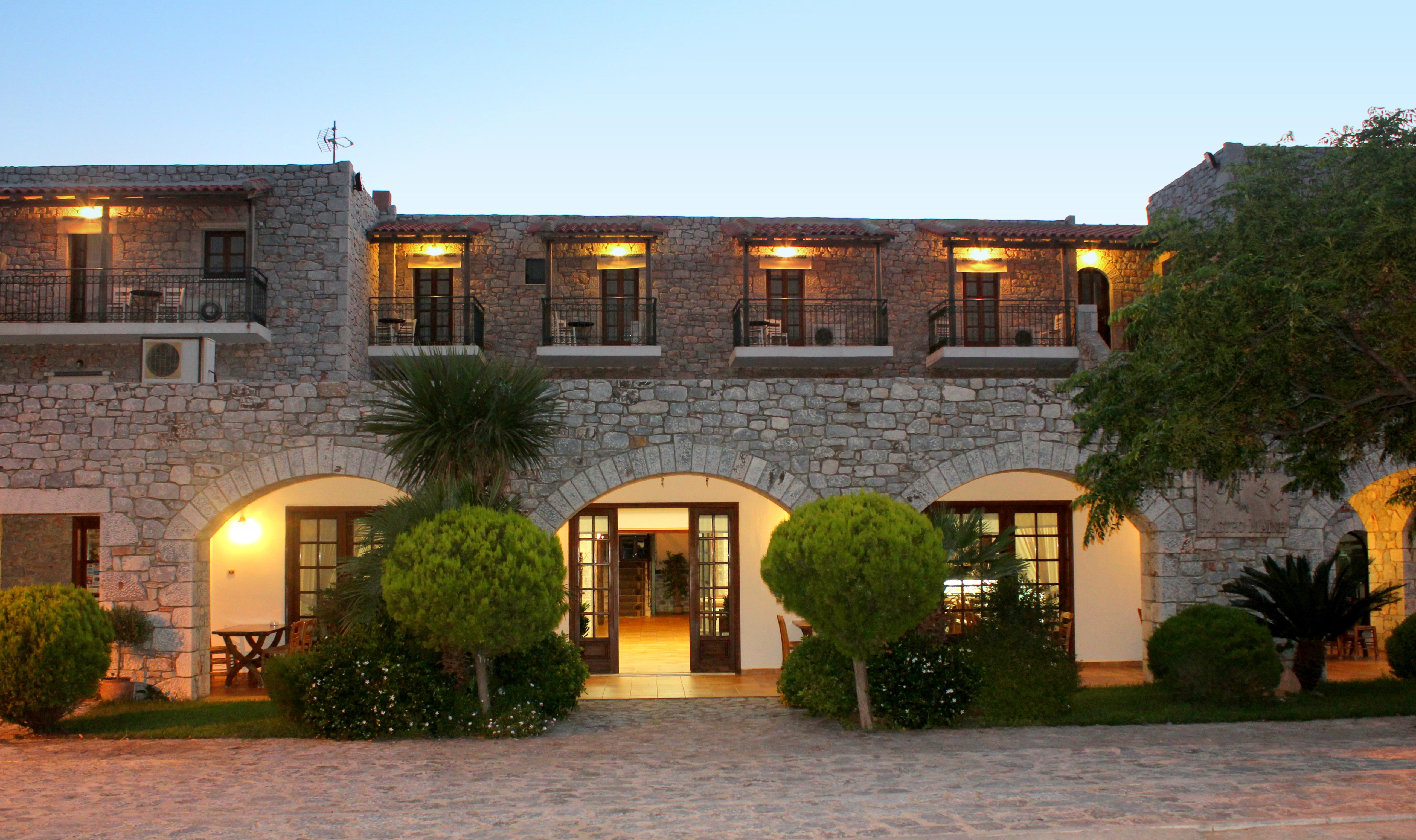 Kastro Maini Hotel Areopoli Exterior foto